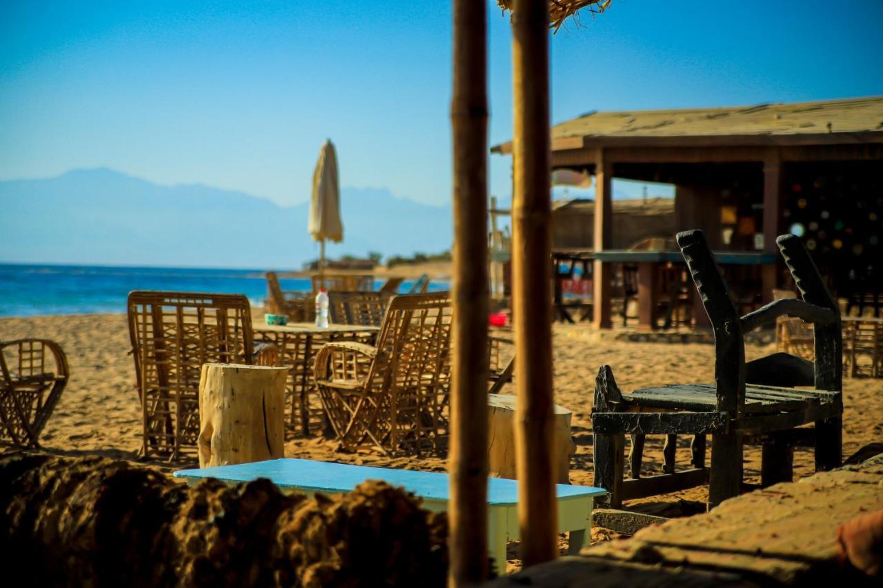 Habiba Beach Lodge นูเวบา ภายนอก รูปภาพ