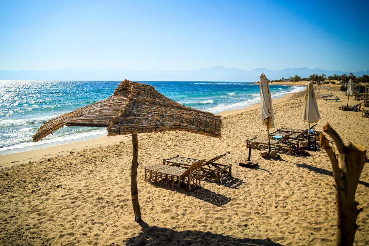 Habiba Beach Lodge นูเวบา ภายนอก รูปภาพ