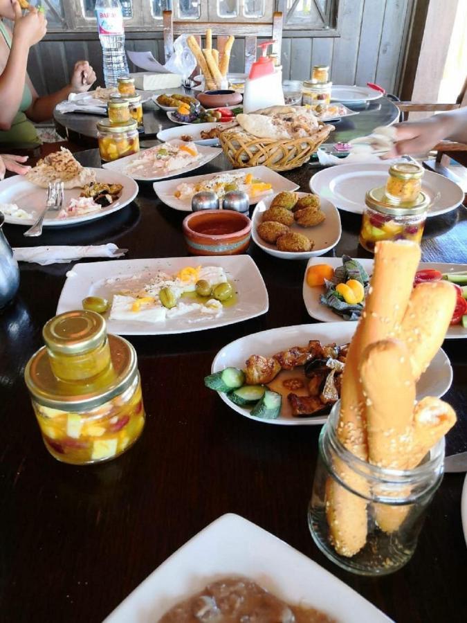 Habiba Beach Lodge นูเวบา ภายนอก รูปภาพ