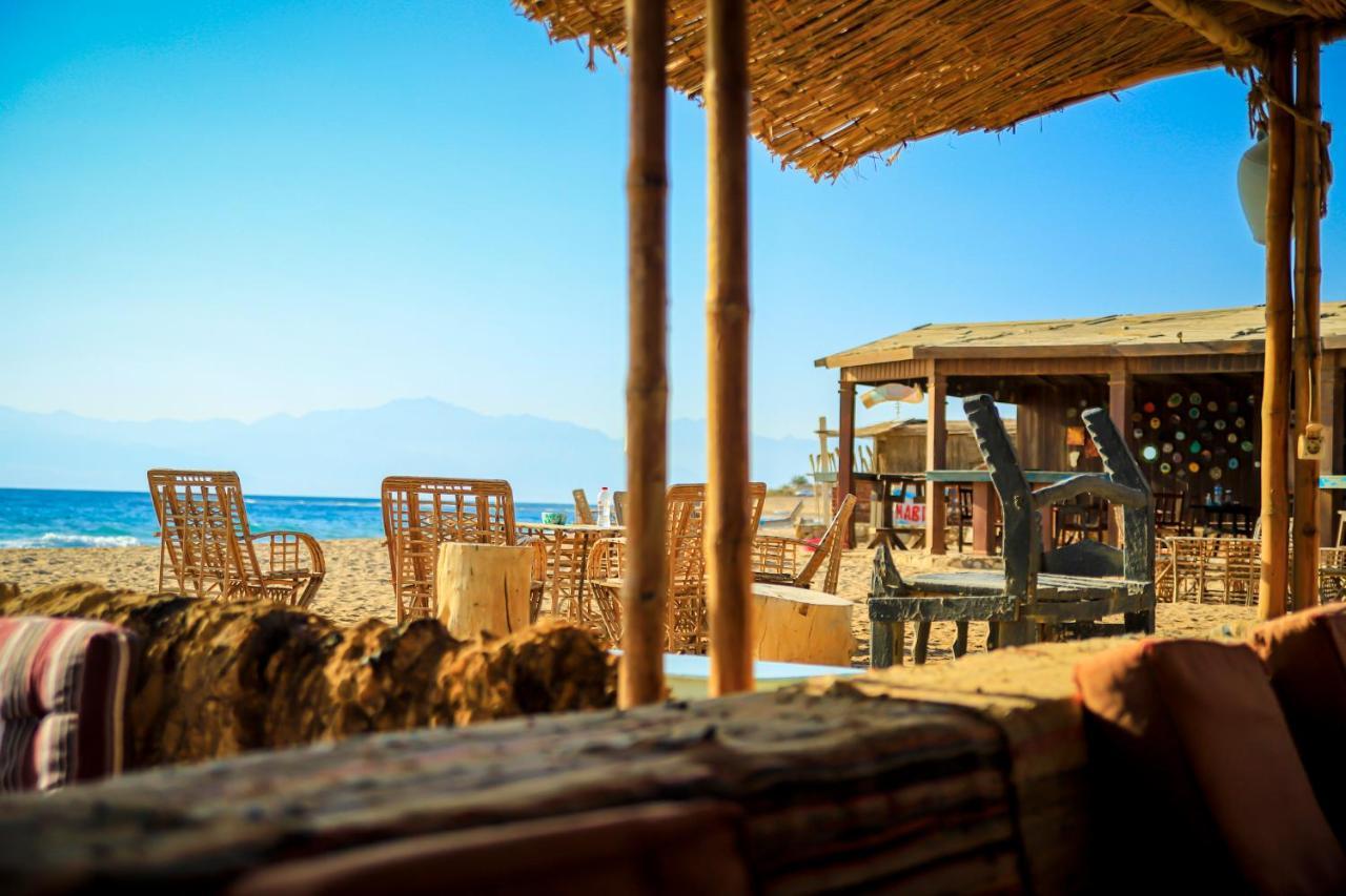 Habiba Beach Lodge นูเวบา ภายนอก รูปภาพ