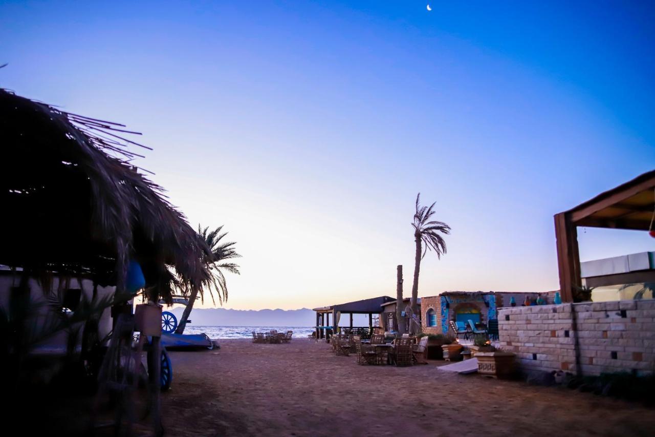 Habiba Beach Lodge นูเวบา ภายนอก รูปภาพ