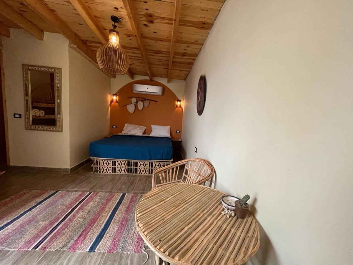 Habiba Beach Lodge นูเวบา ภายนอก รูปภาพ