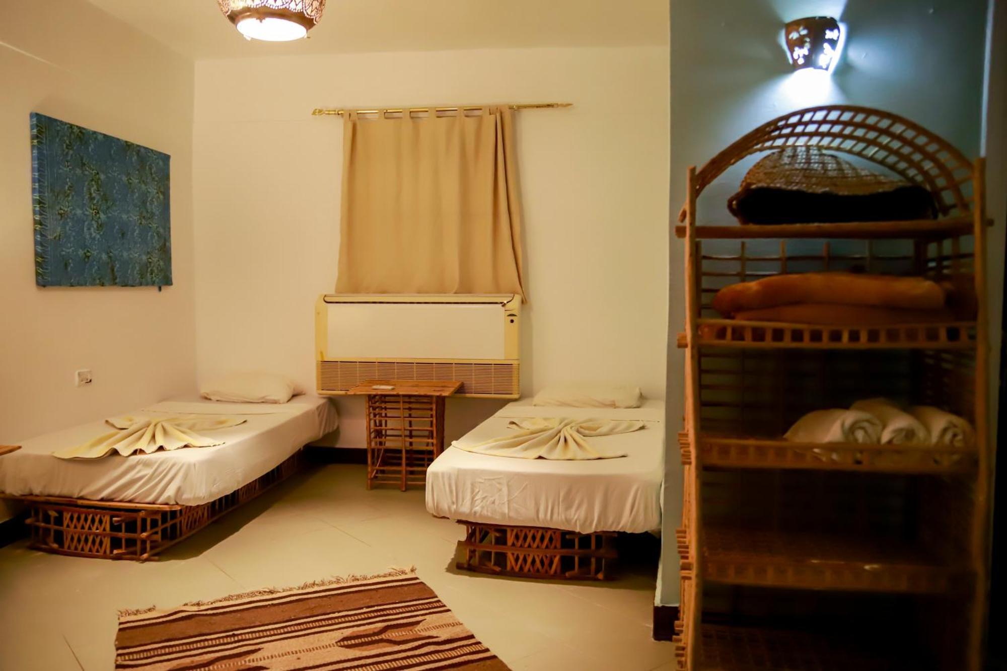 Habiba Beach Lodge นูเวบา ภายนอก รูปภาพ